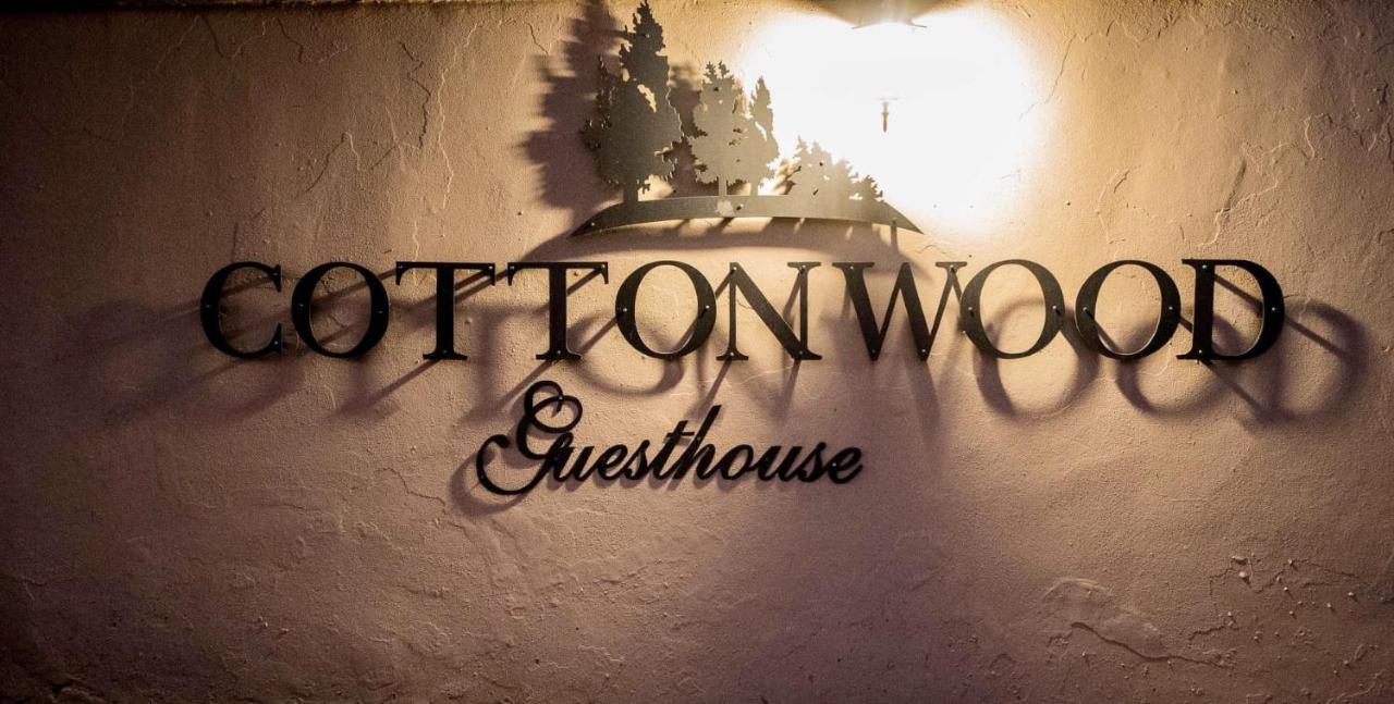 Cottonwood Guesthouse Oasis Блумфонтейн Экстерьер фото