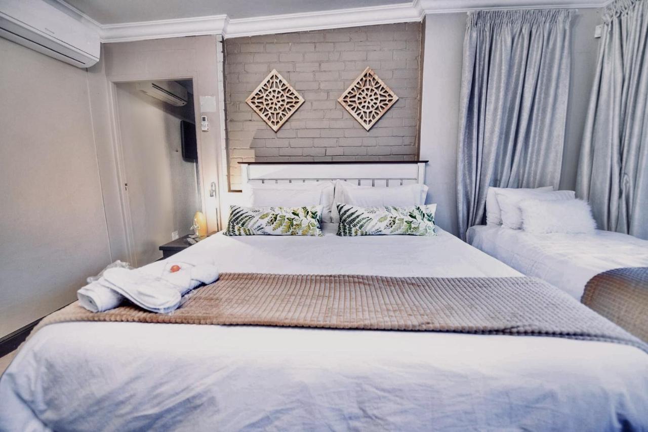 Cottonwood Guesthouse Oasis Блумфонтейн Экстерьер фото