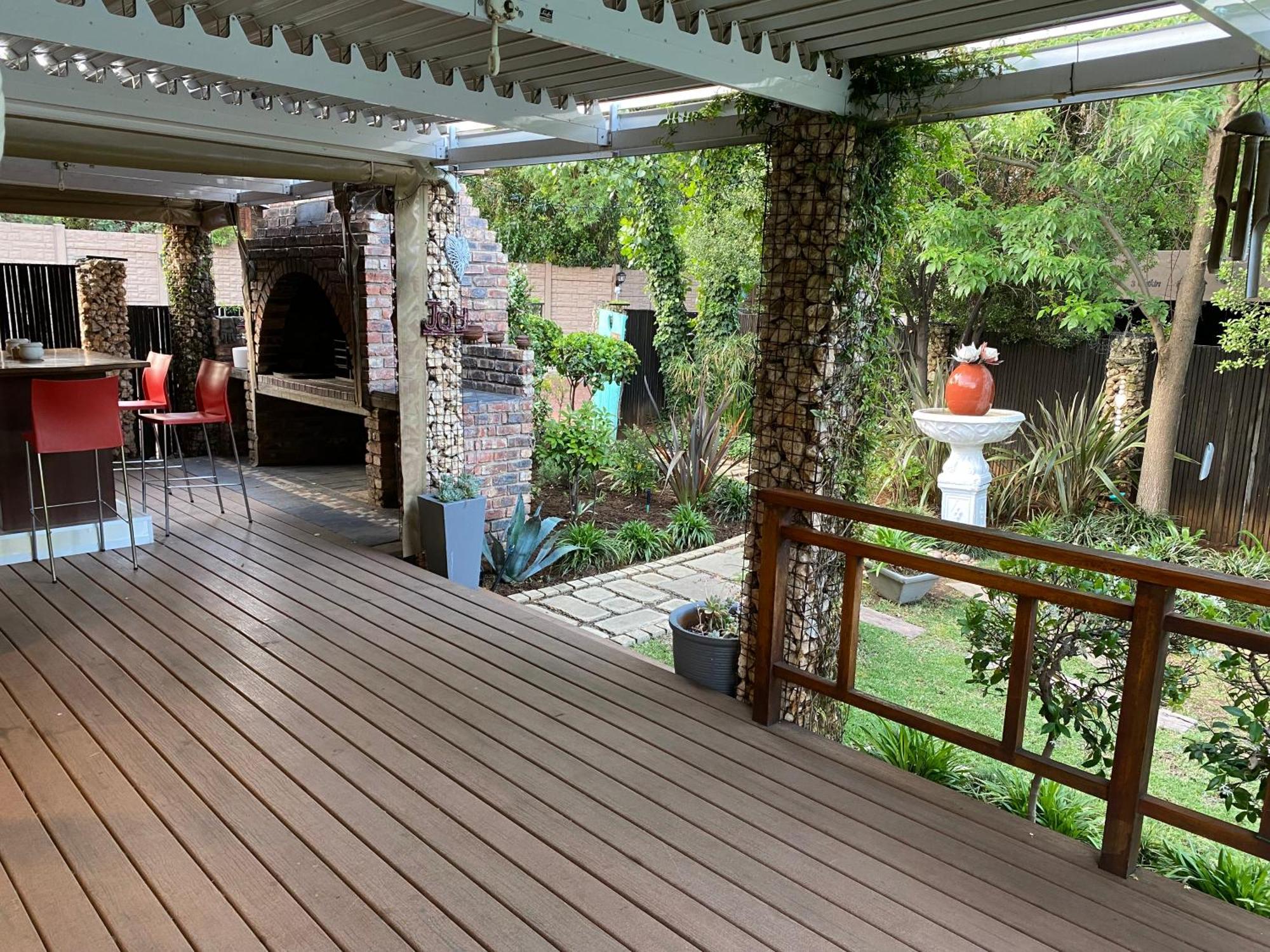 Cottonwood Guesthouse Oasis Блумфонтейн Экстерьер фото